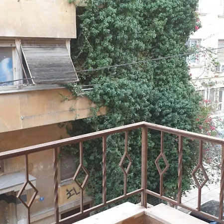 A Simple Old School In The Center Athens